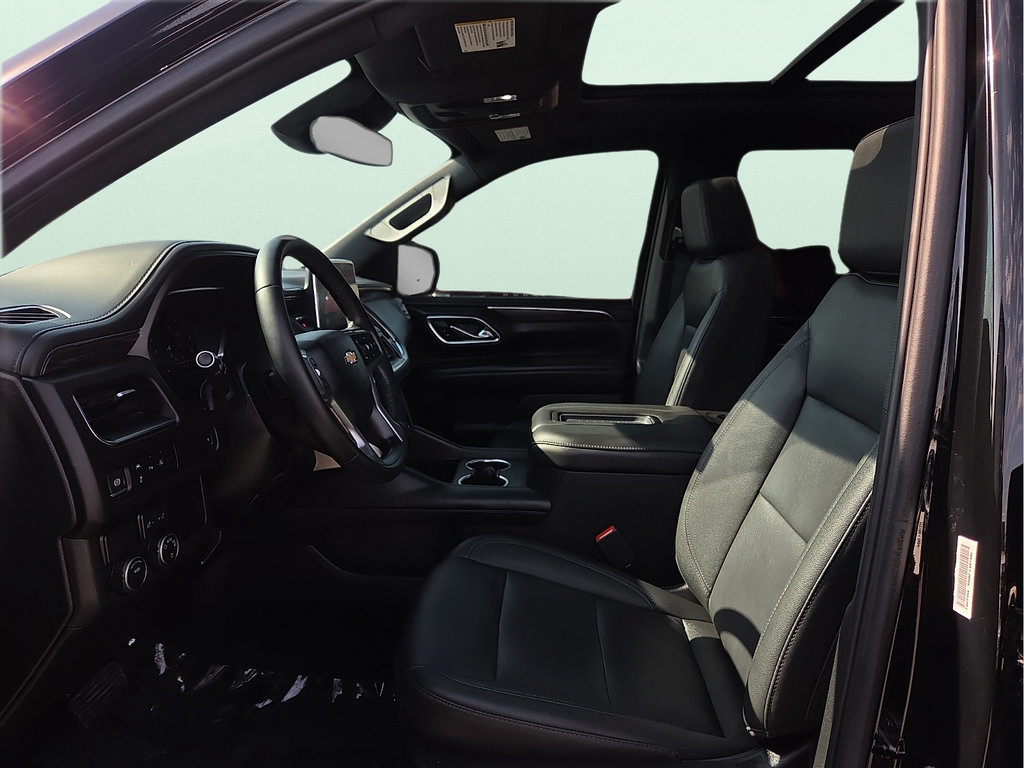 Used 2024 Chevrolet Tahoe LT RWD image 16