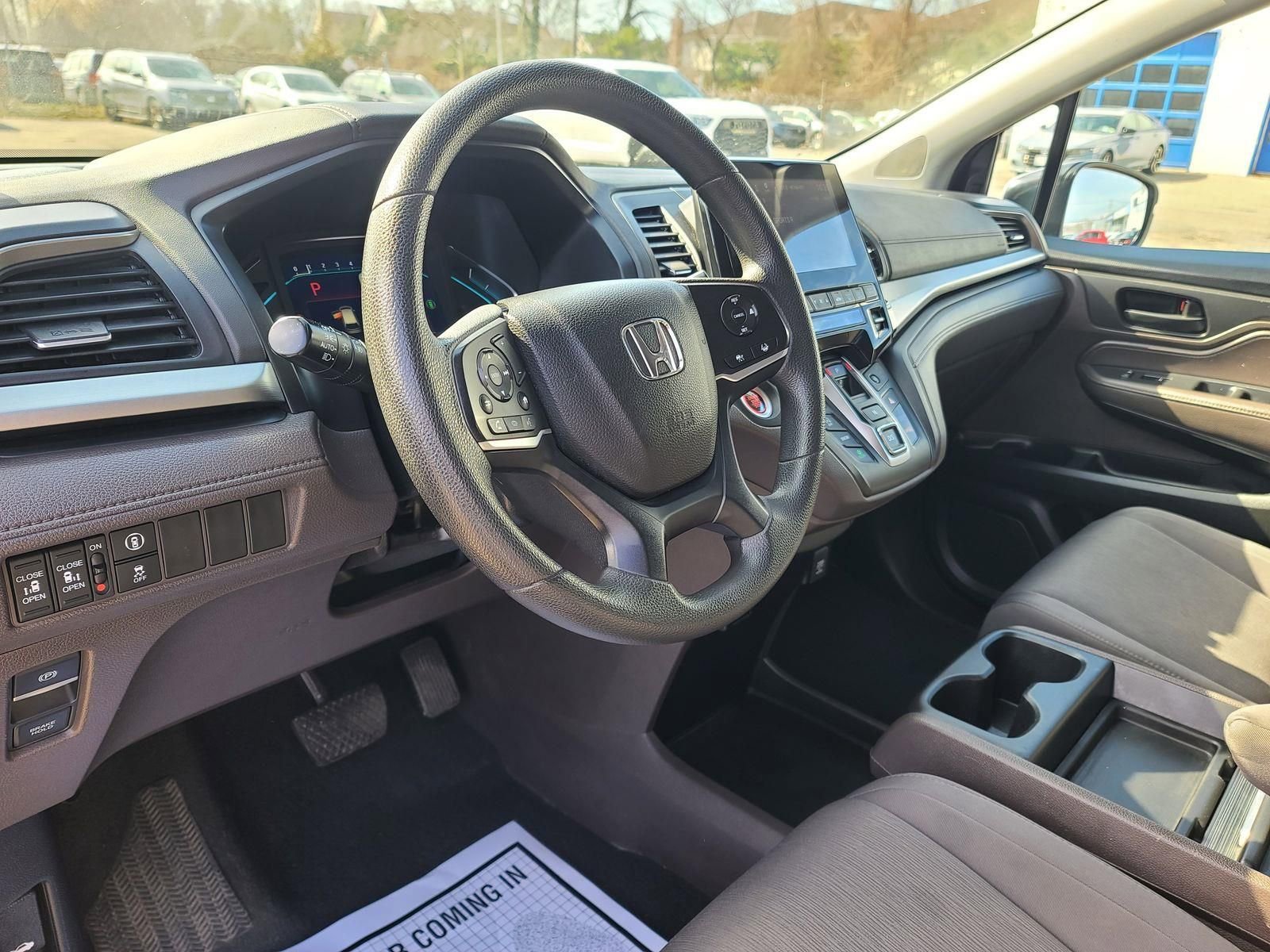 Used 2022 Honda Odyssey EX image 8