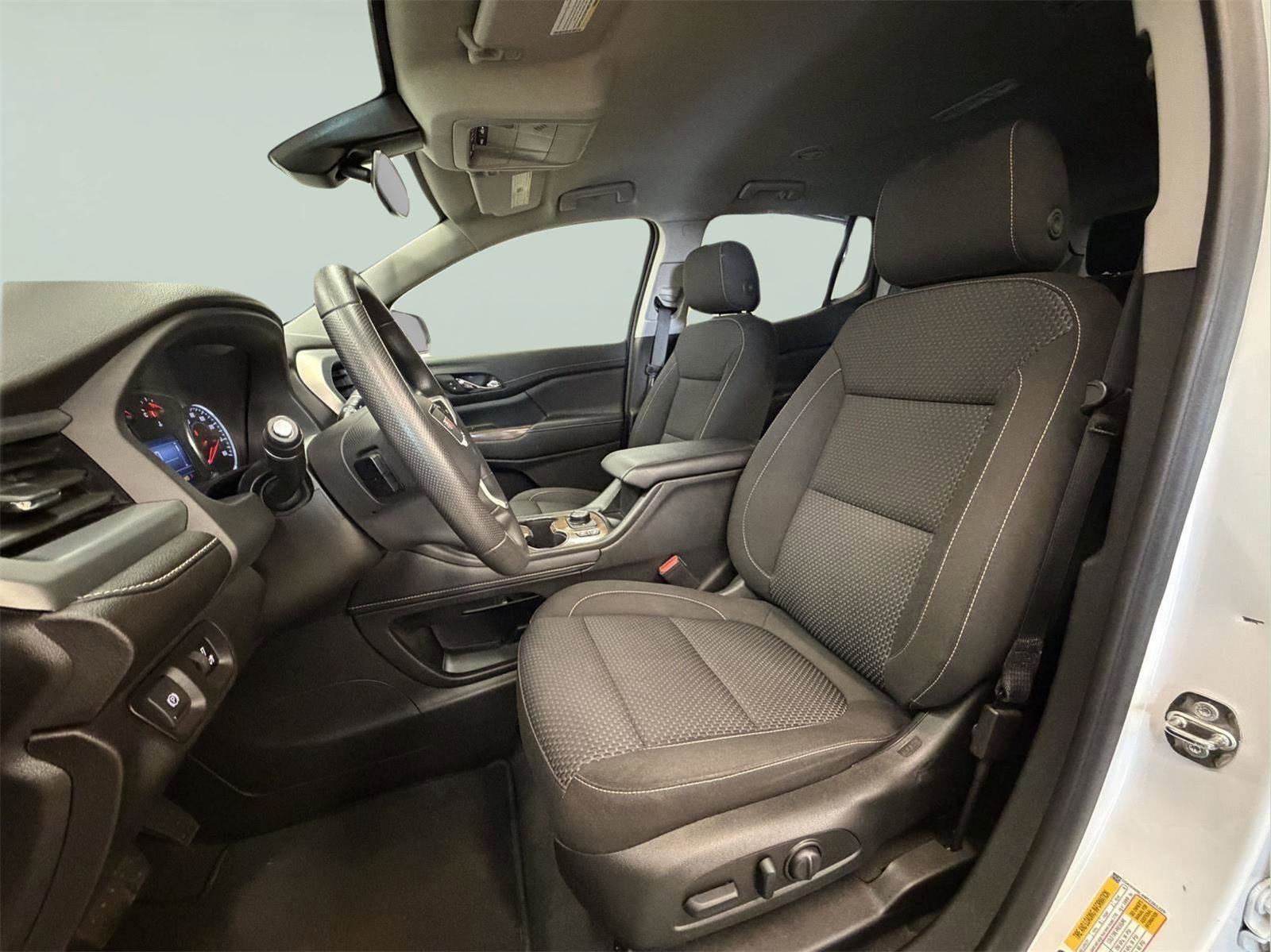 Certified 2023 GMC Acadia SLE w/ Driver Convenience Package image 23