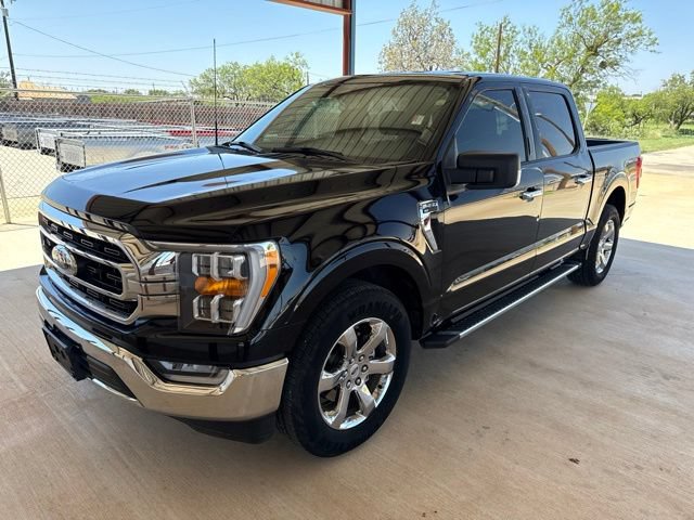 Used 2023 Ford F150 XLT w/ Equipment Group 302A High RWD image 3