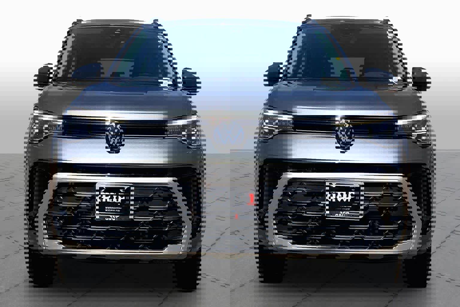 Used 2025 Volkswagen Taos S AWD/4WD image 4