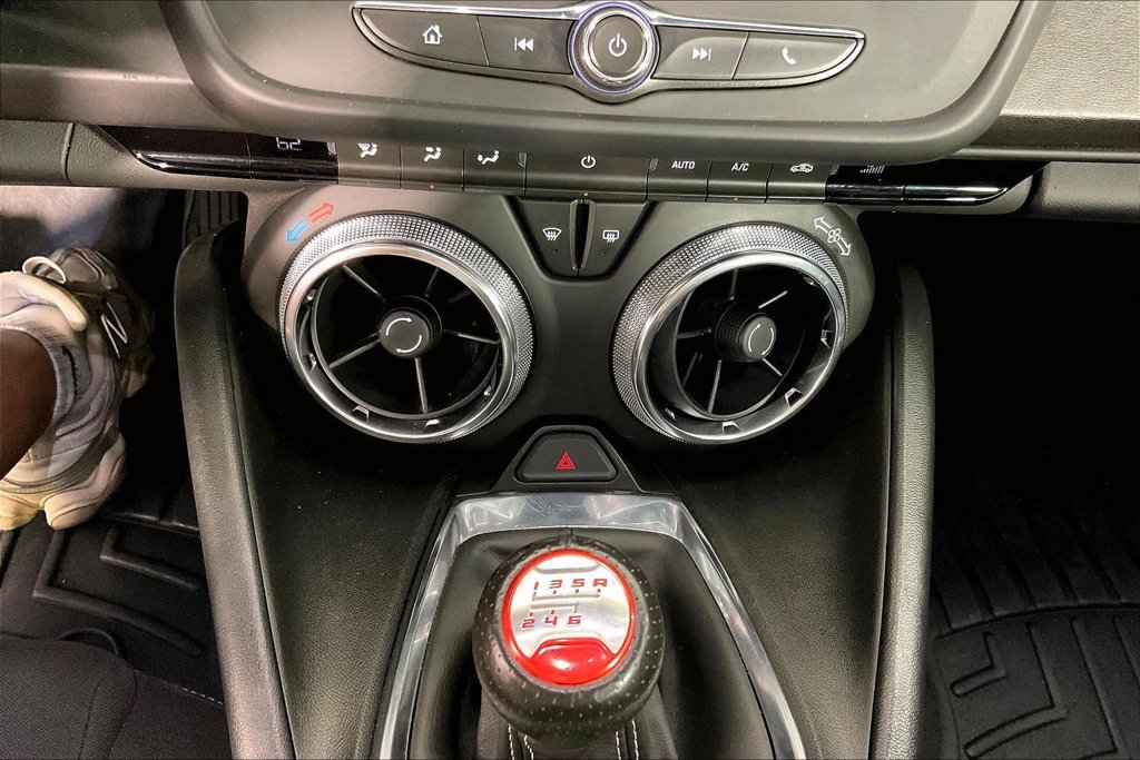 Used 2021 Chevrolet Camaro LT RWD image 30