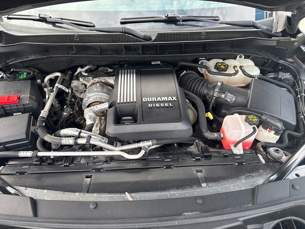 Used 2022 Chevrolet Tahoe RST w/ Luxury Package image 28