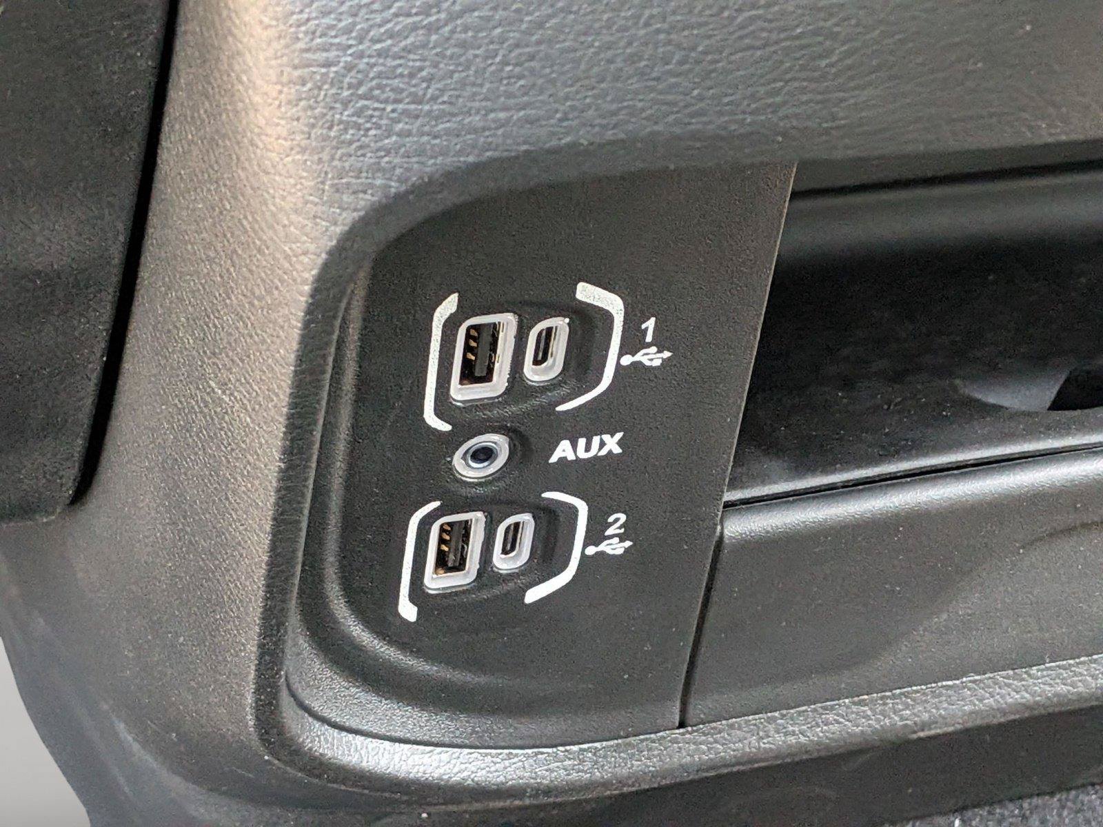 New 2026 RAM 2500 Big Horn AWD/4WD image 15
