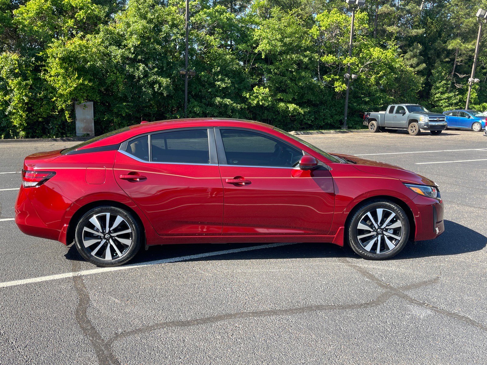 Used 2025 Nissan Sentra SV w/ SV Premium Package FWD image 21