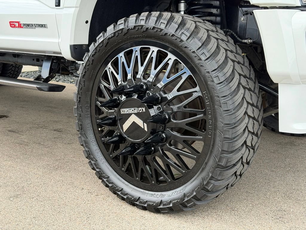 Used 2025 Ford F450 Platinum w/ FX4 Off-Road Package AWD/4WD image 25