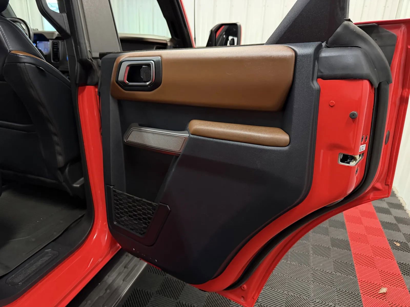 Used 2023 Ford Bronco Outer Banks AWD/4WD image 47