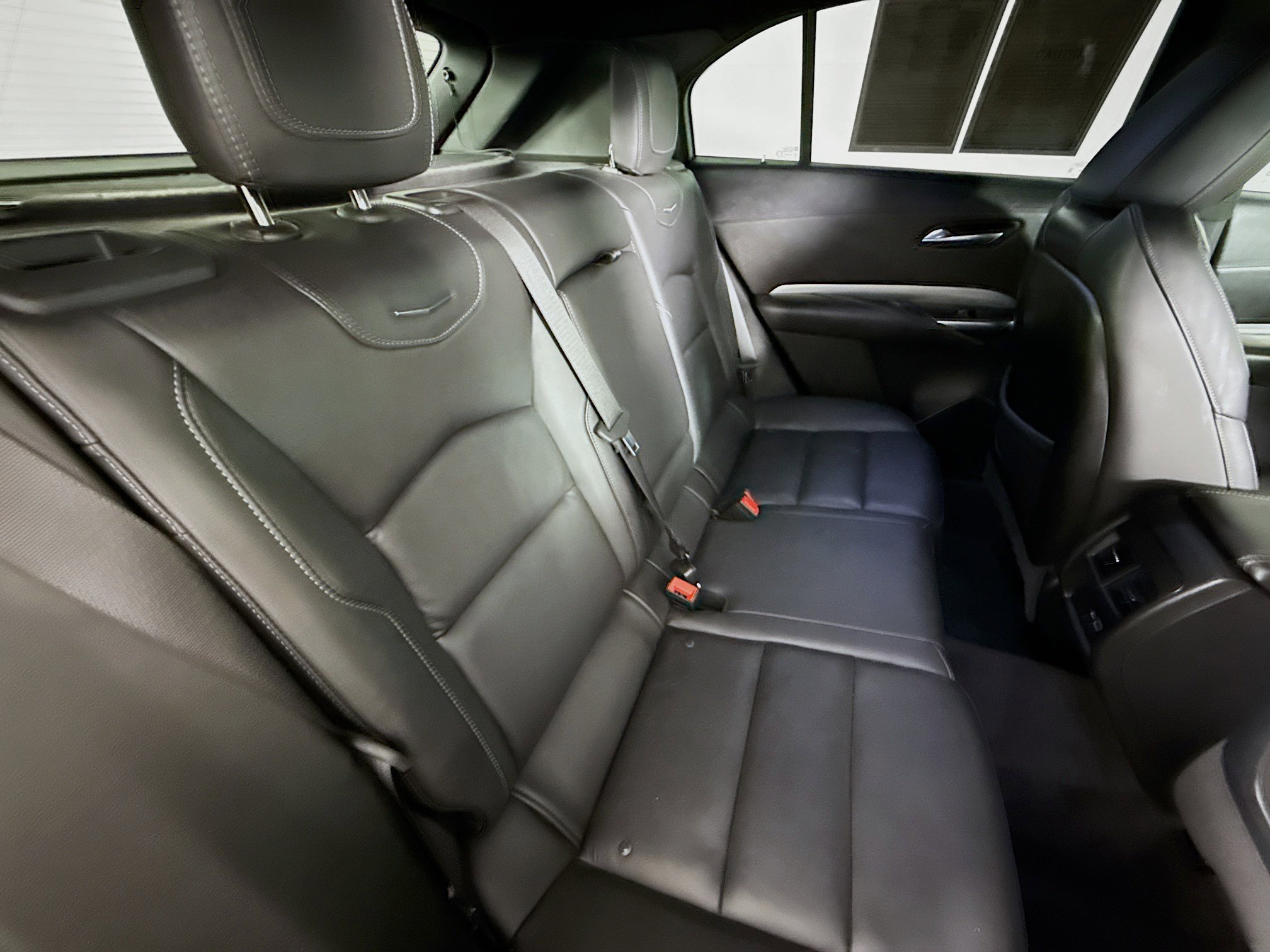 Used 2021 Cadillac XT4 Premium Luxury w/ LPO, Radiant Package image 32