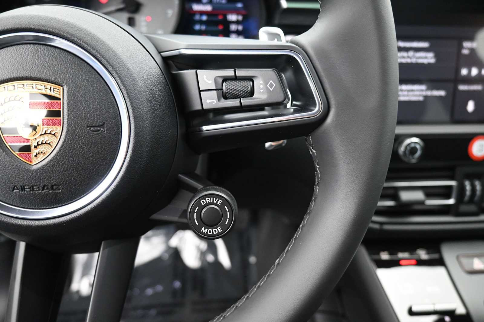 New 2026 Porsche Macan S AWD/4WD image 14