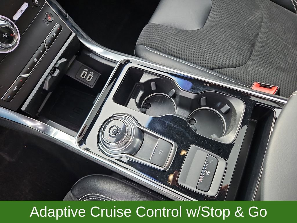 Used 2020 Ford Edge ST w/ Cold Weather Package AWD/4WD image 21