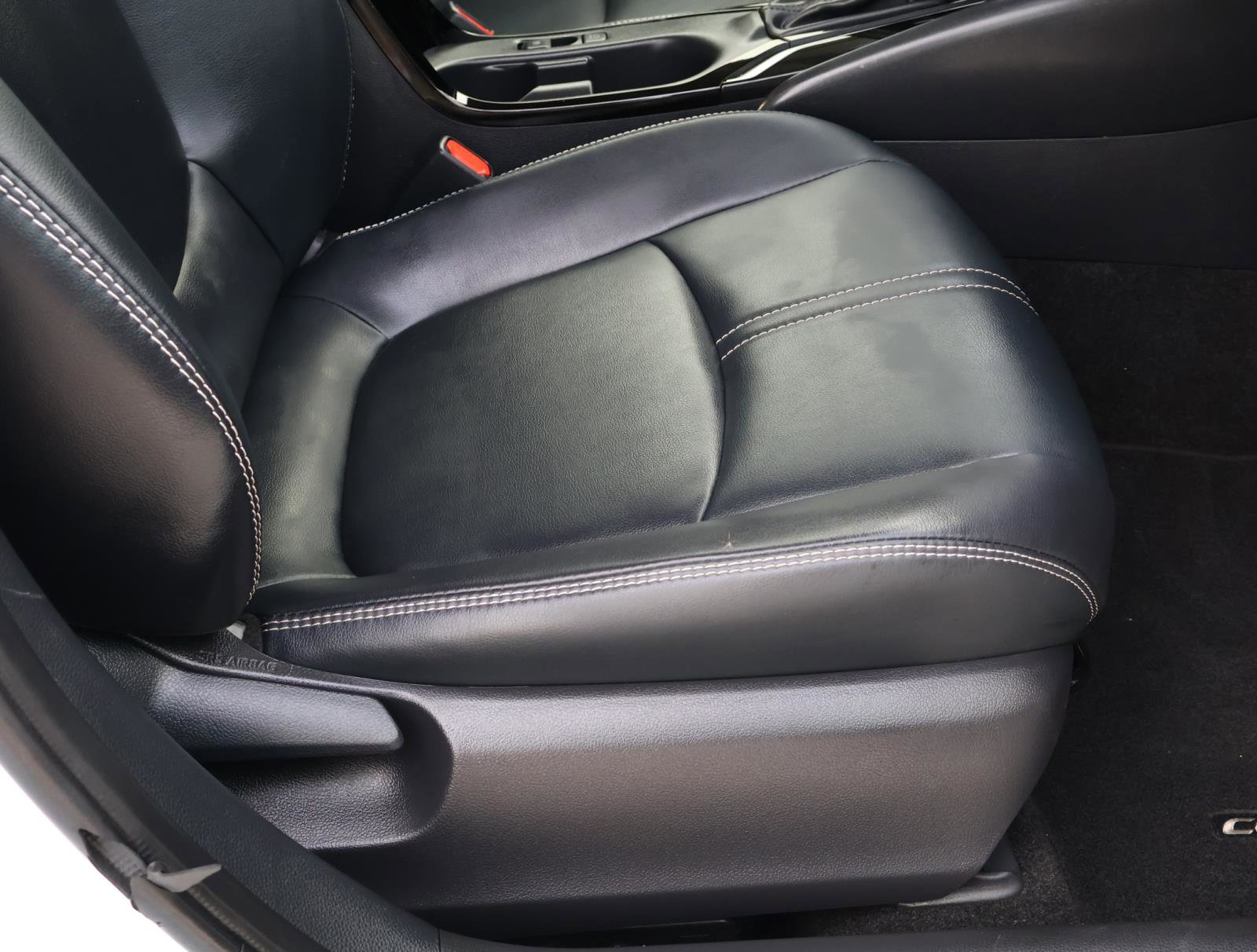 Used 2024 Toyota Corolla XLE image 17