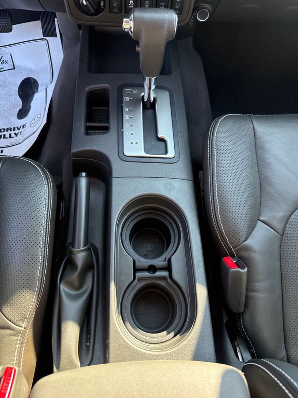 Used 2019 Nissan Frontier PRO-4X w/ Pro-4x Luxury Package AWD/4WD image 23