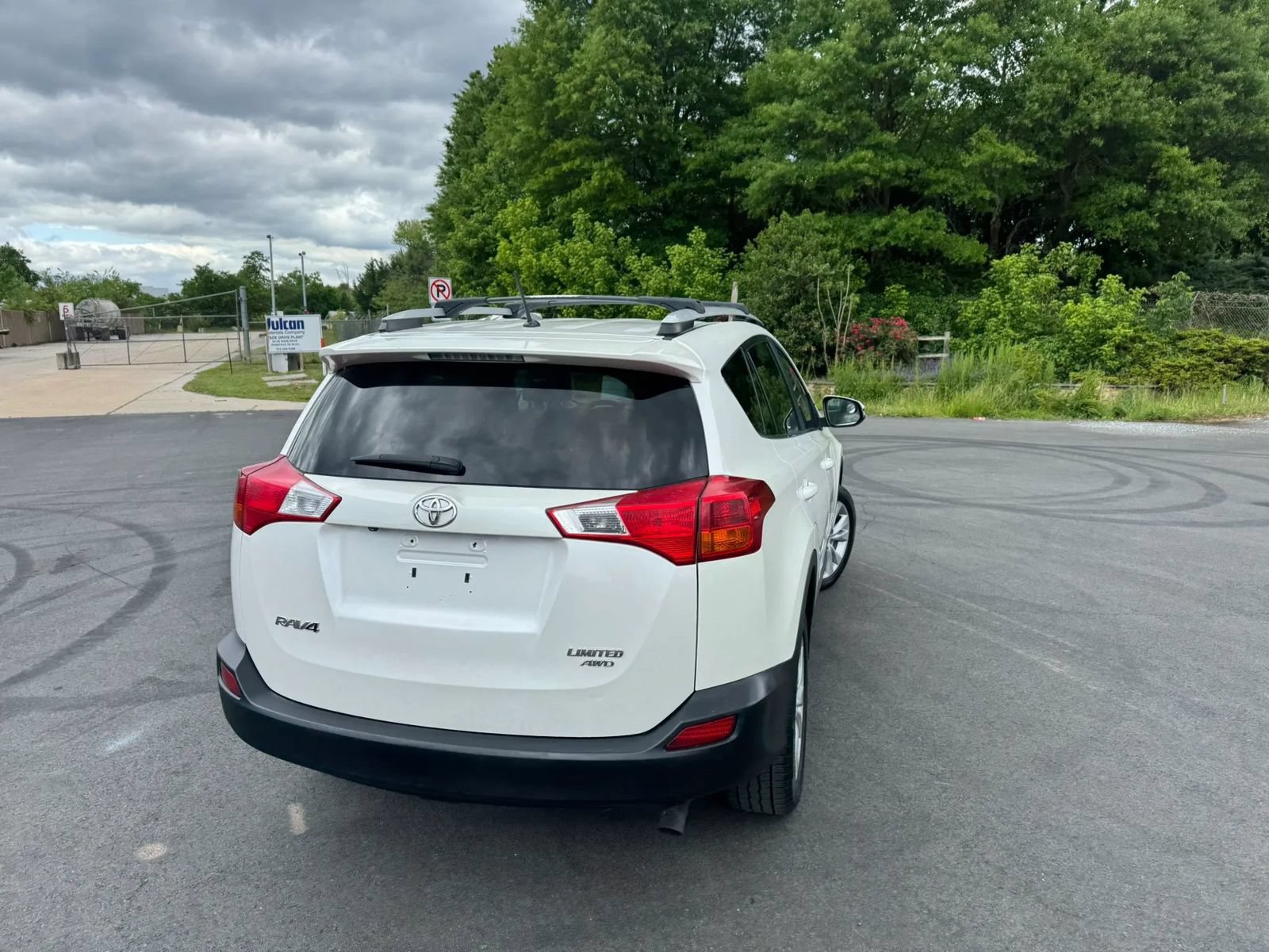 Used 2013 Toyota RAV4 Limited AWD/4WD image 30