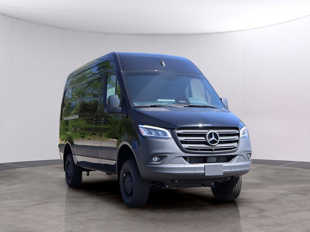 New 2026 Mercedes-Benz Sprinter 144 Cargo image 3