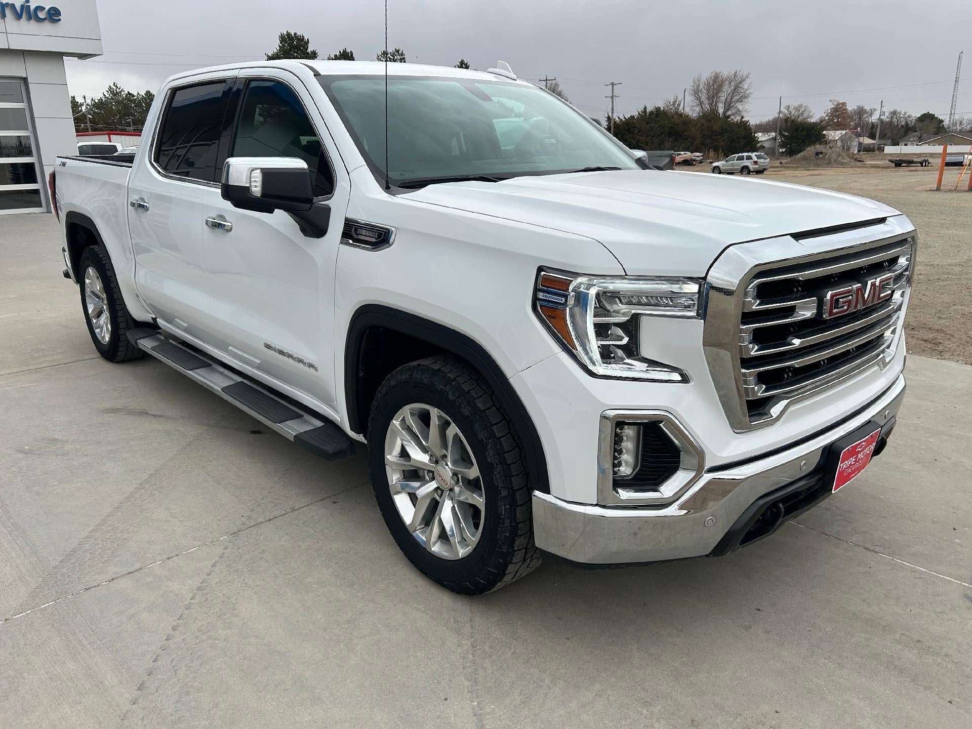 Certified 2022 GMC Sierra 1500 SLT w/ Driver Alert Package I image 2