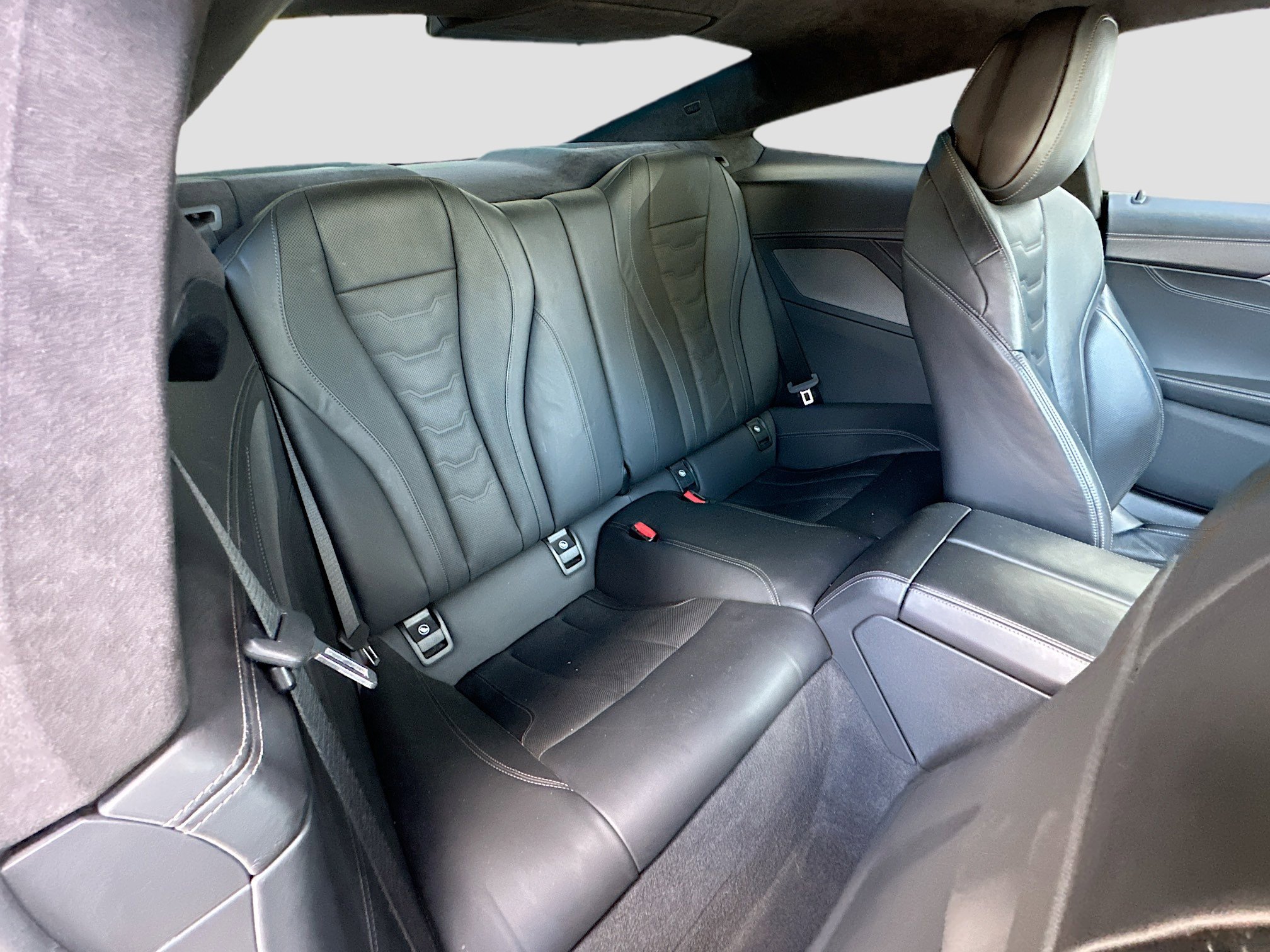 Used 2022 BMW M850i xDrive Coupe image 34