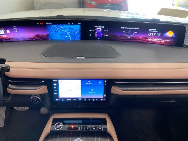 New 2027 Lincoln Navigator L Black Label AWD/4WD image 26