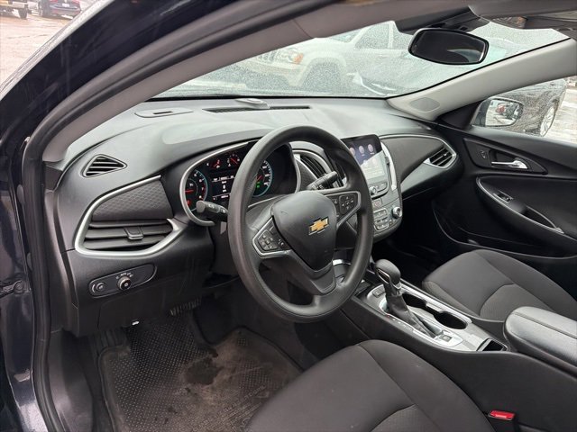 Certified 2023 Chevrolet Malibu LT w/ Driver Confidence Package image 12