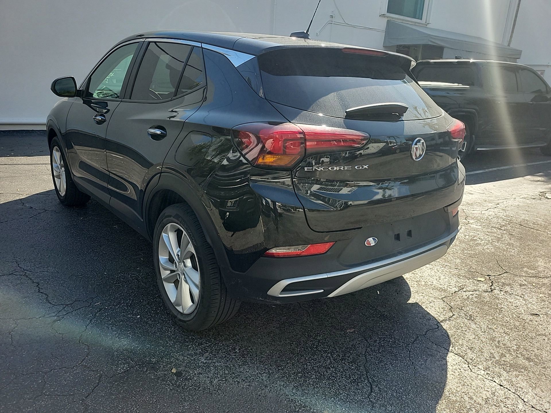 Used 2021 Buick Encore GX Preferred image 12