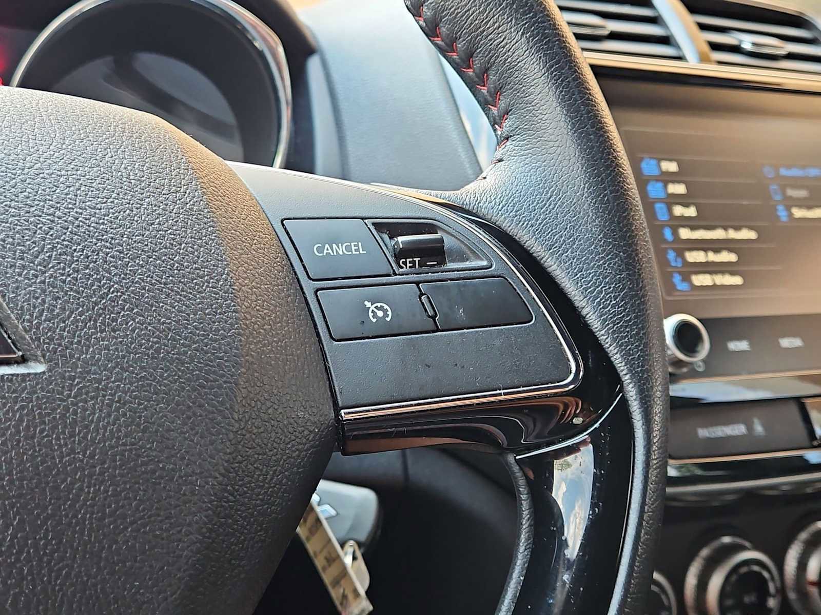 Used 2020 Mitsubishi Outlander Sport Black Edition FWD image 25