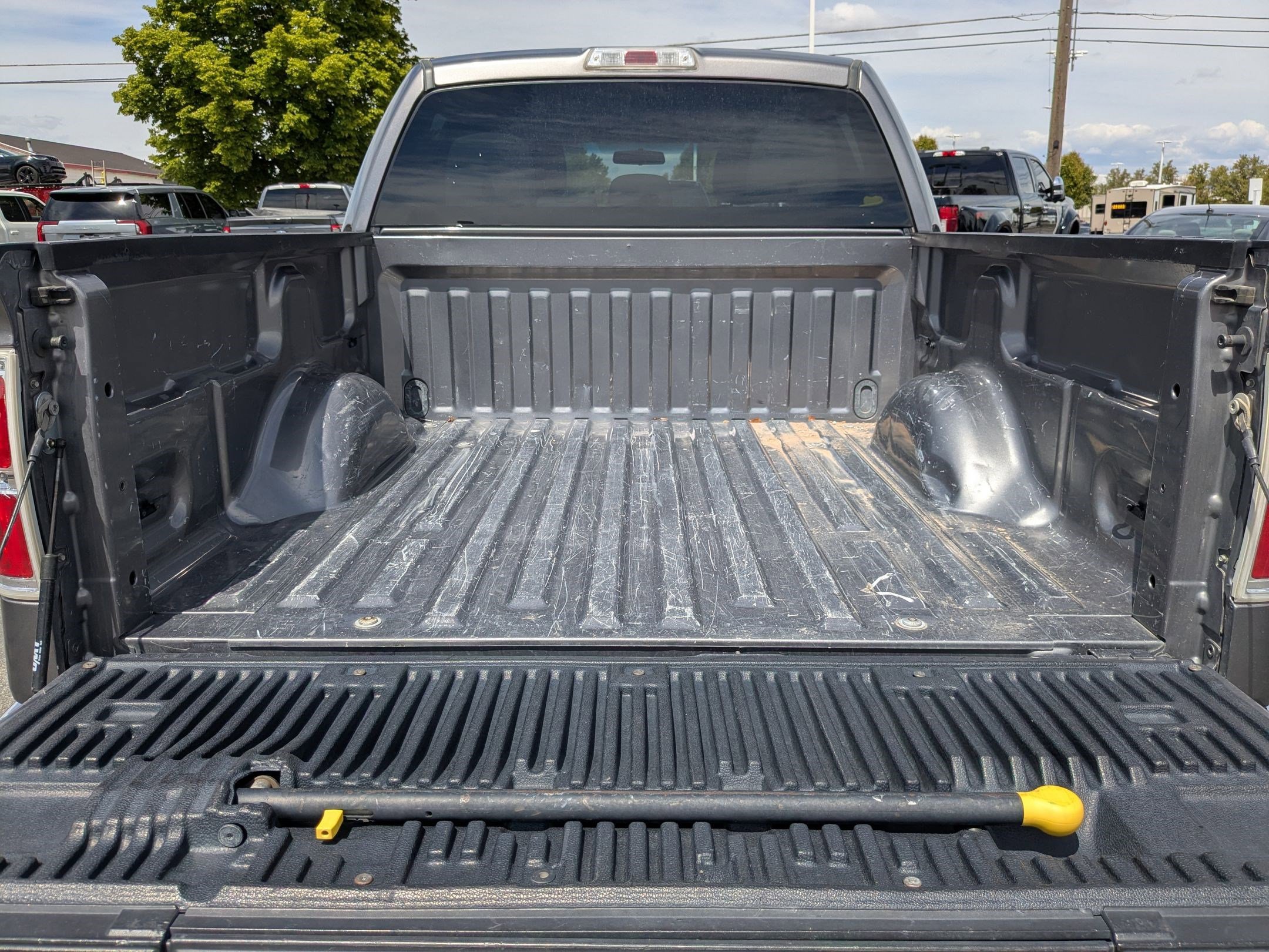 Used 2014 Ford F150 XLT AWD/4WD image 29
