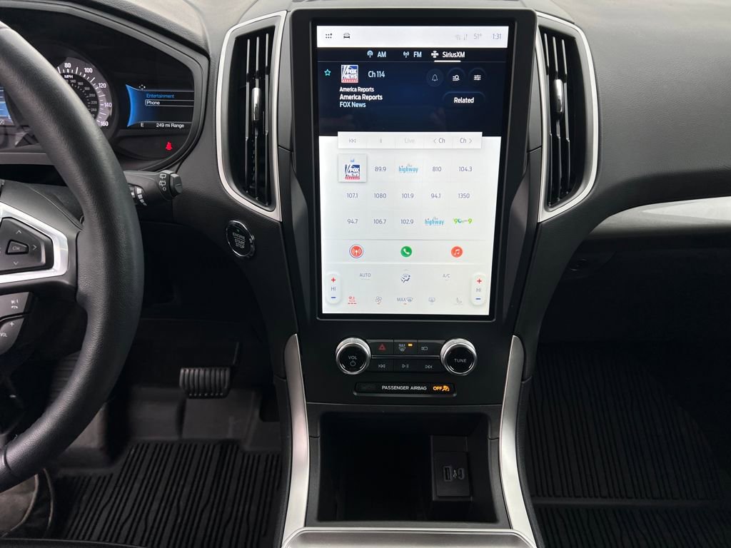 Certified 2024 Ford Edge SEL w/ Convenience Package image 17