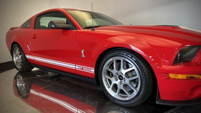 Used 2007 Ford Mustang Shelby GT500 RWD image 20