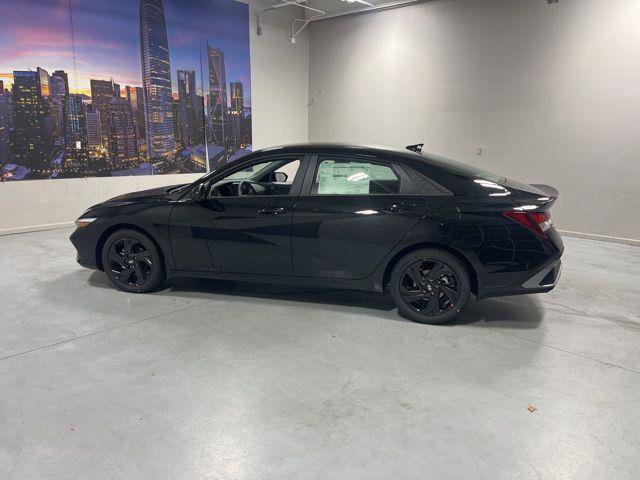 New 2026 Hyundai Elantra Sport image 4