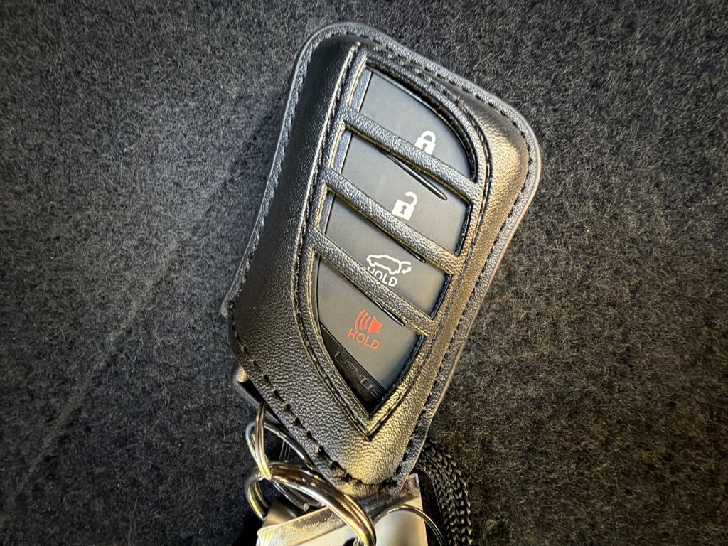 Used 2024 Lexus RX 350h w/ Accessory Package (Z1) AWD/4WD image 28