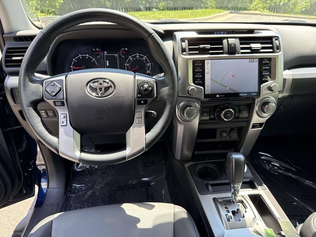 Used 2024 Toyota 4Runner SR5 Premium w/ Moonroof Package AWD/4WD image 31