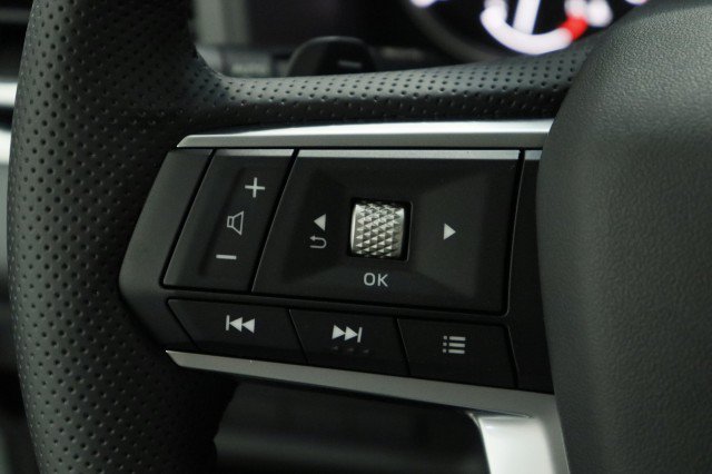 New 2026 Mitsubishi Outlander SE FWD image 9