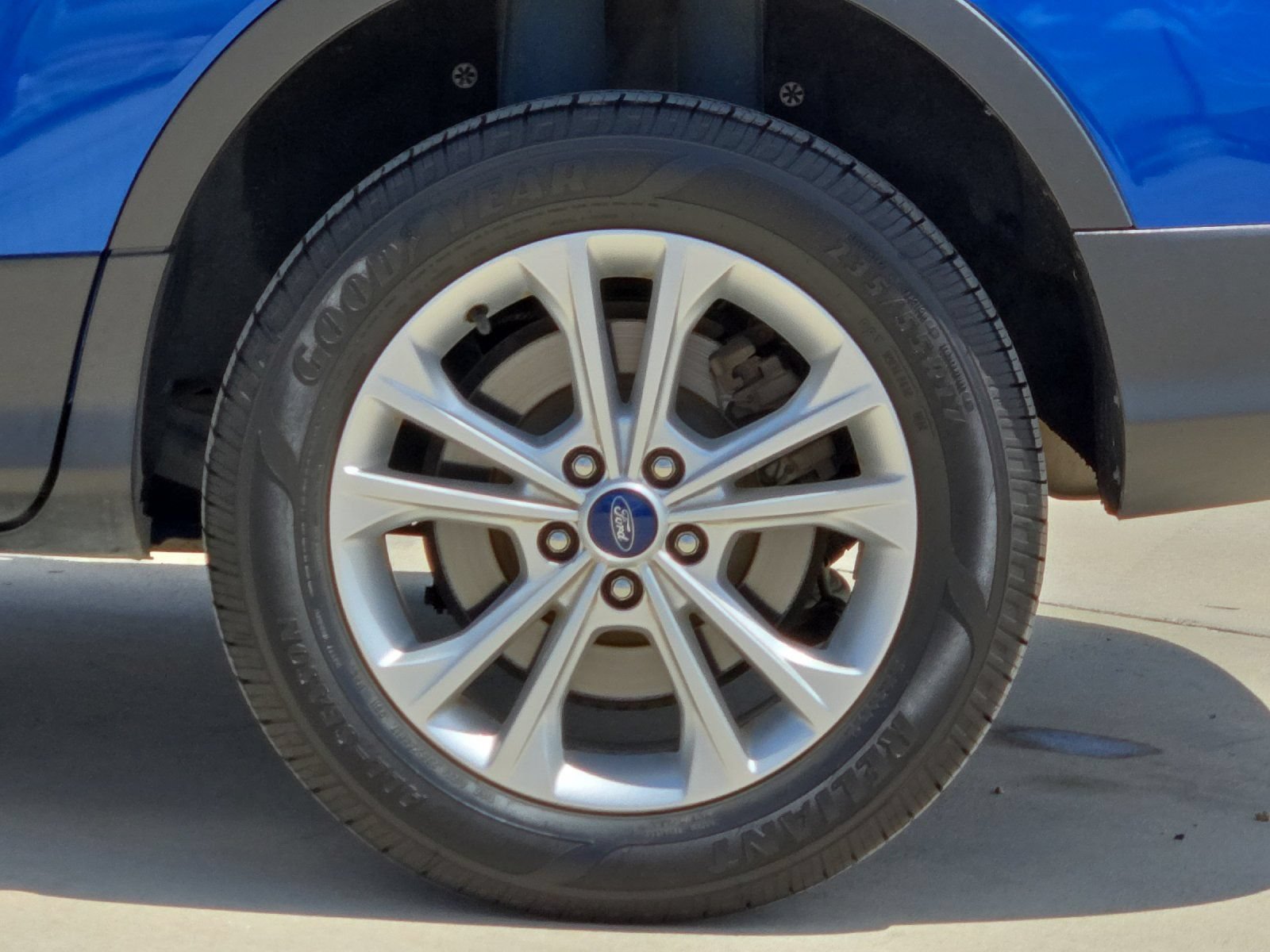 Used 2019 Ford Escape S FWD image 23