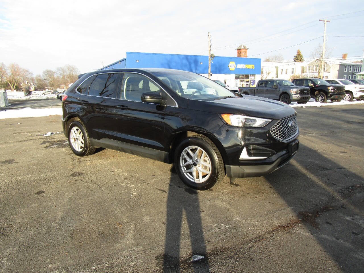 Used 2023 Ford Edge SEL image 8