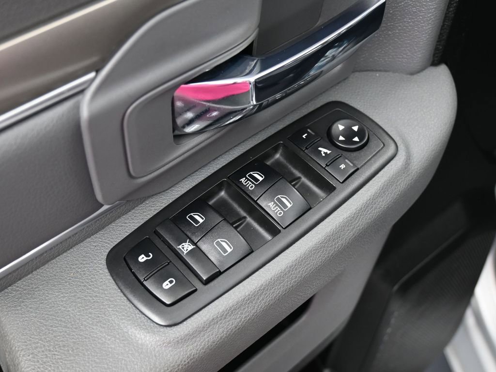 Used 2018 RAM 1500 Big Horn image 17