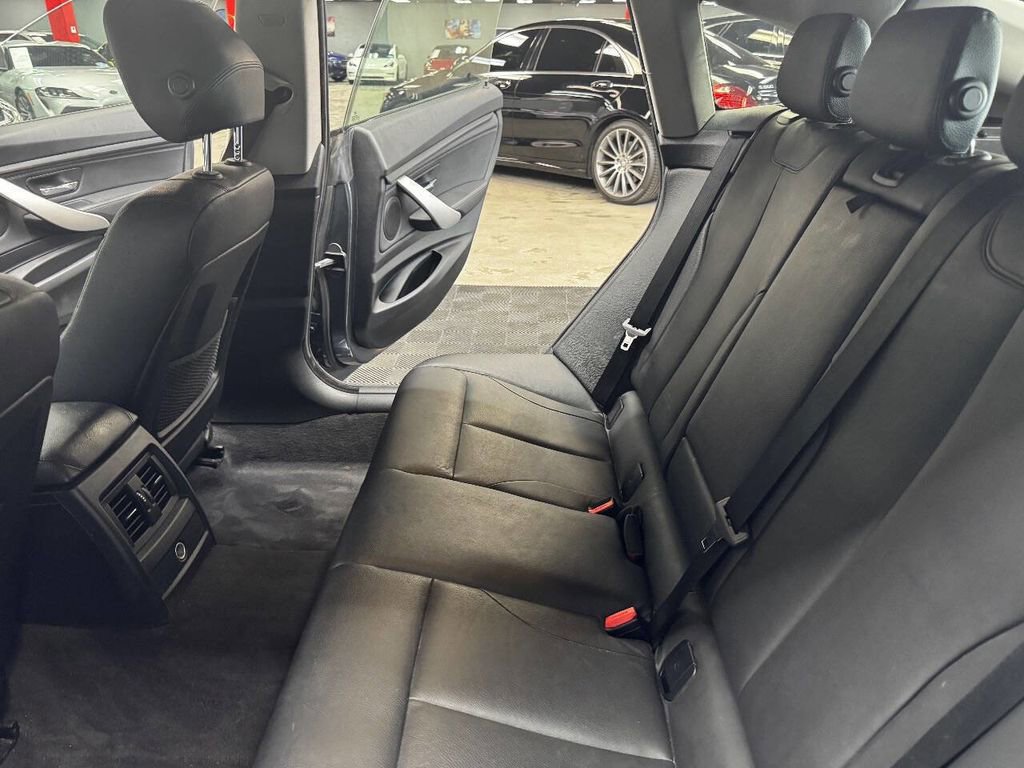 Used 2014 BMW 328i Gran Turismo xDrive w/ Technology Package image 44