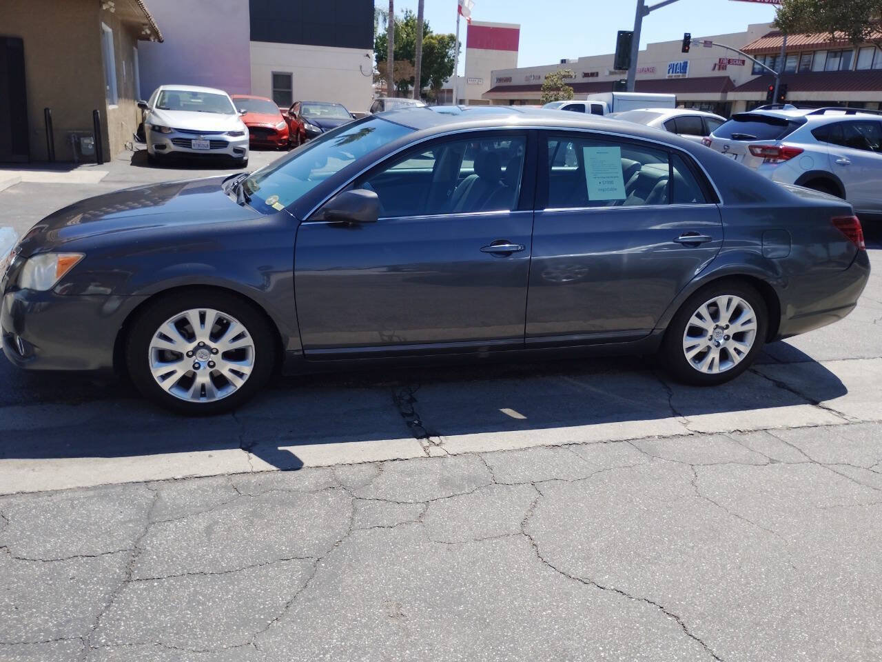 Used 2008 Toyota Avalon Touring FWD image 5