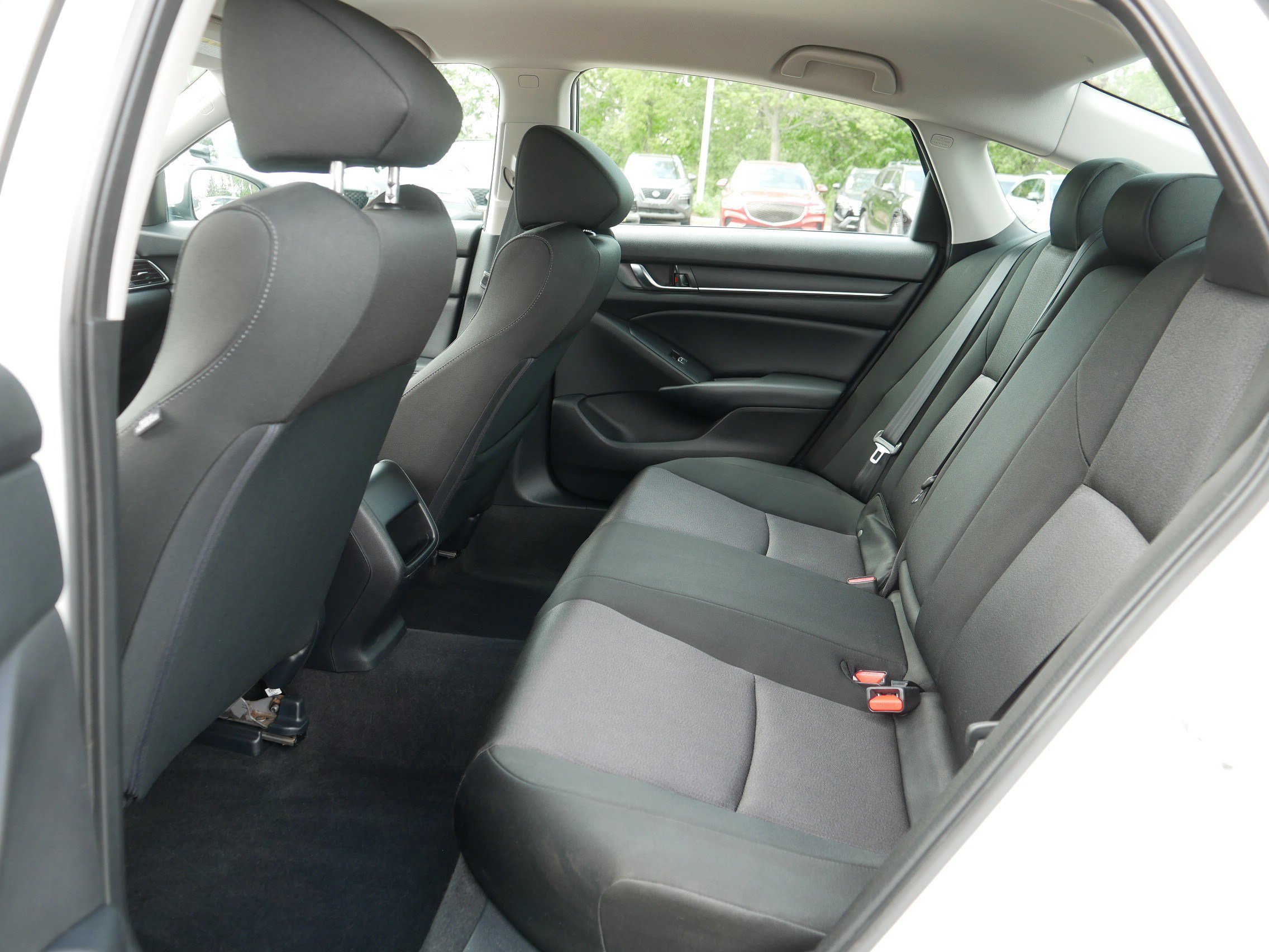 Used 2018 Honda Accord LX image 35
