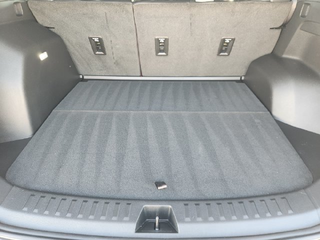 Certified 2026 Chevrolet Equinox ACTIV w/ Convenience Package III FWD image 32