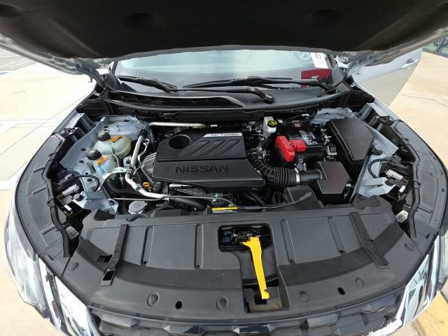 Used 2023 Nissan Rogue SV image 27