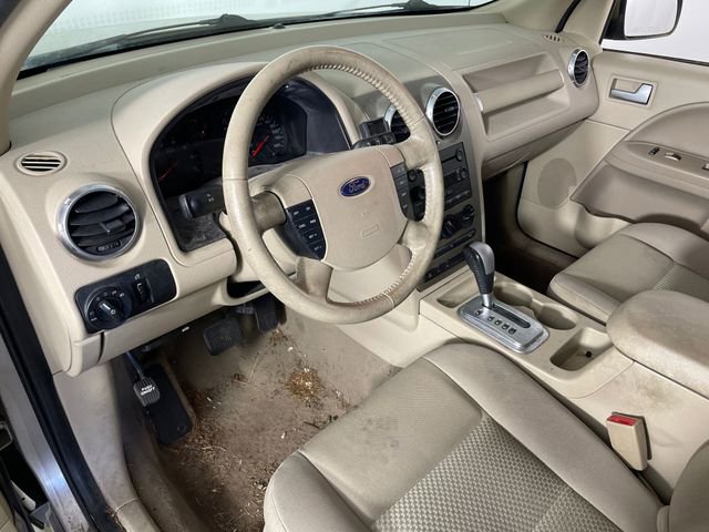 Used 2006 Ford Freestyle SEL AWD/4WD image 3