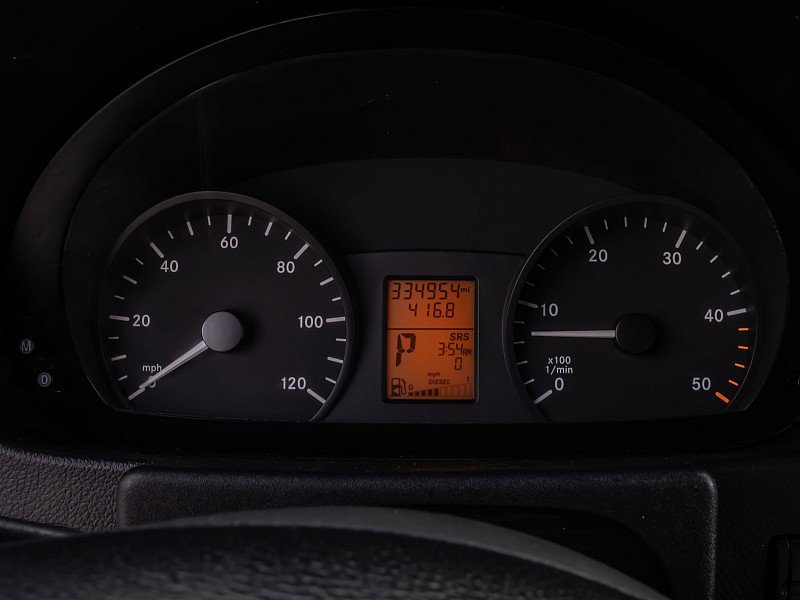 Used 2010 Mercedes-Benz Sprinter 3500 image 30