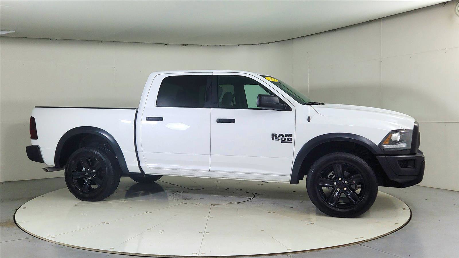 Used 2024 RAM 1500 Classic Warlock image 8