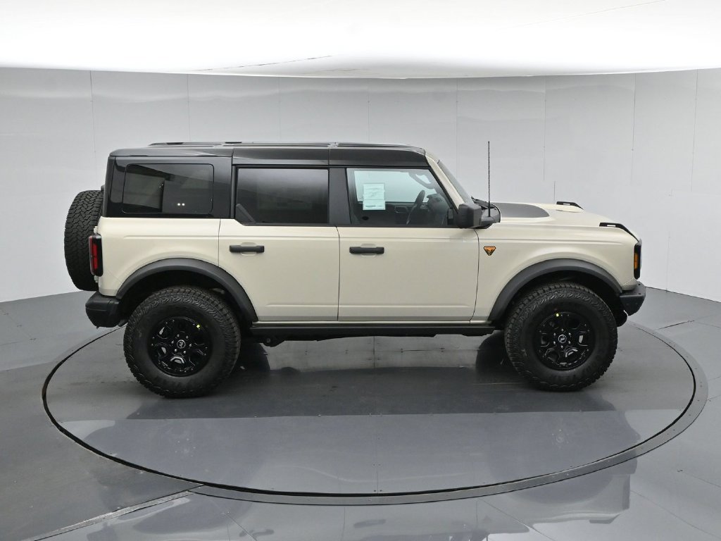New 2026 Ford Bronco Badlands w/ Wildtrak Package AWD/4WD image 39