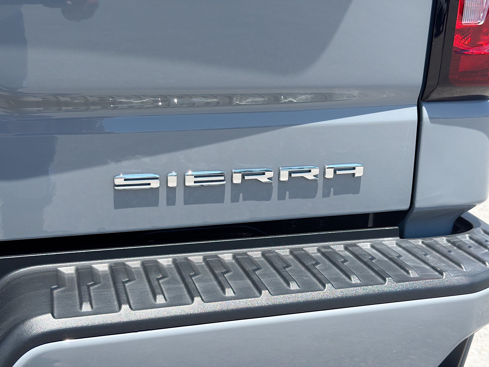 Used 2025 GMC Sierra 1500 Denali Ultimate AWD/4WD image 45