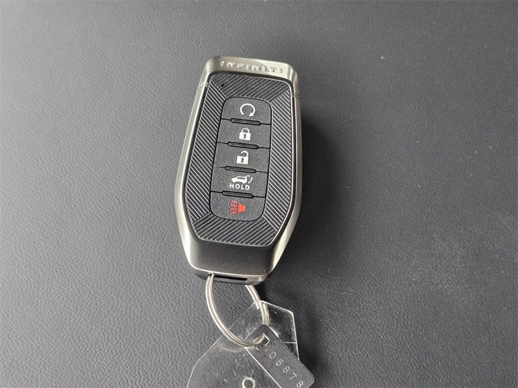 New 2026 INFINITI QX80 Autograph w/ Premium Cargo Package image 22