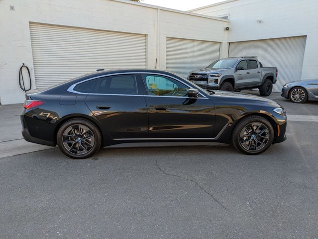 Used 2024 BMW i4 eDrive40 w/ Premium Package image 4