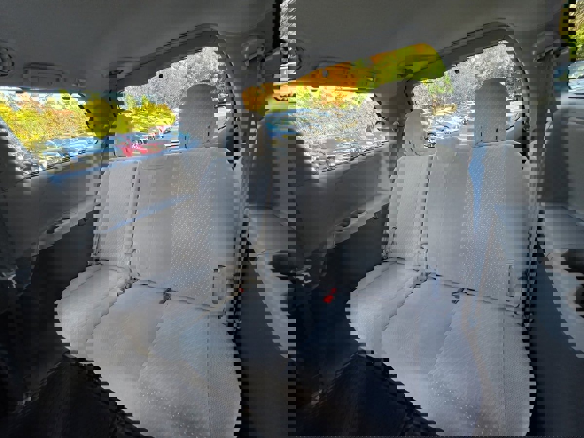 Used 2018 Toyota Sienna LE FWD image 16