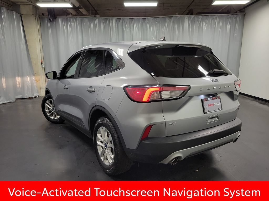 Used 2022 Ford Escape SE FWD image 6