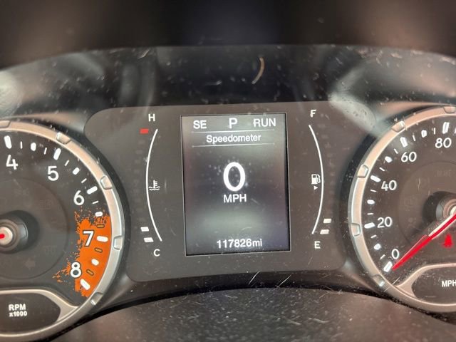 Used 2016 Jeep Renegade Latitude image 8