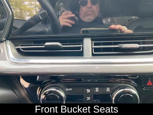 Used 2025 Chevrolet Trax ACTIV w/ Driver Confidence Package image 14